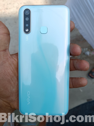 Vivo y19
